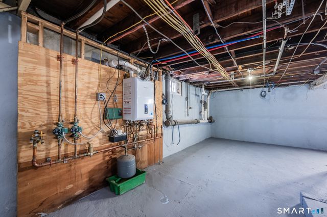 182 Francis Street, New Britain, CT 06053