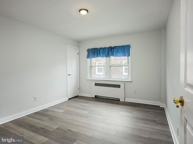 1200 ANGORA DR, Lansdowne, PA 19050