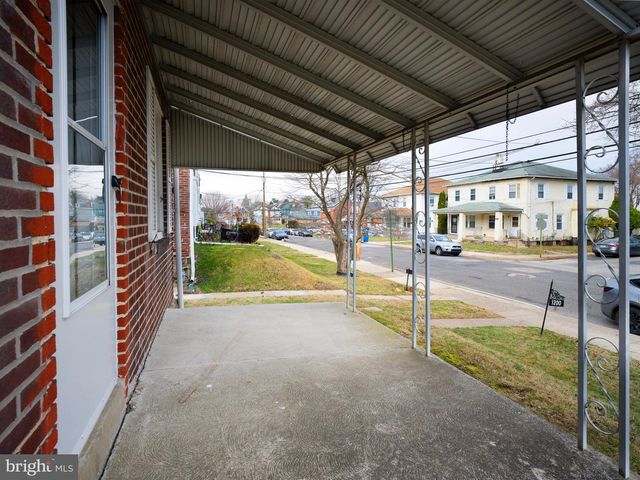 1200 ANGORA DR, Lansdowne, PA 19050