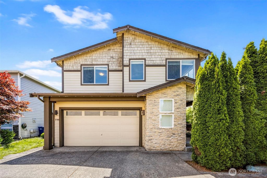 3706 193rd Place SE, Bothell, WA 98012