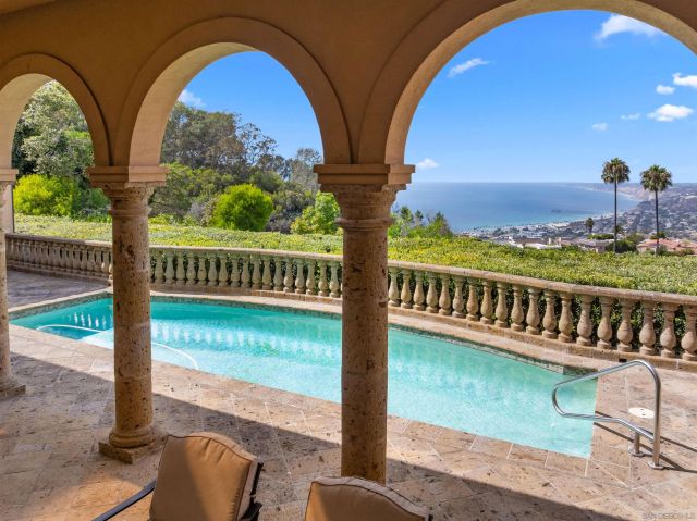 2302 Rue Adriane, La Jolla, CA 92037