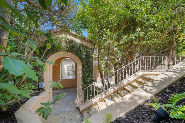 2302 Rue Adriane, La Jolla, CA 92037