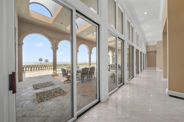 2302 Rue Adriane, La Jolla, CA 92037