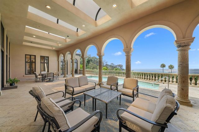 2302 Rue Adriane, La Jolla, CA 92037