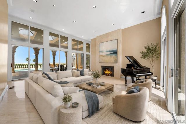 2302 Rue Adriane, La Jolla, CA 92037