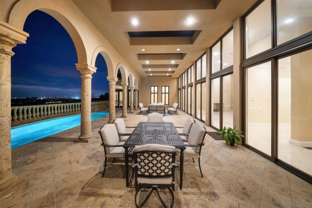 2302 Rue Adriane, La Jolla, CA 92037