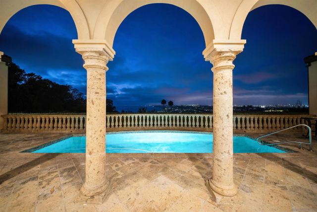 2302 Rue Adriane, La Jolla, CA 92037