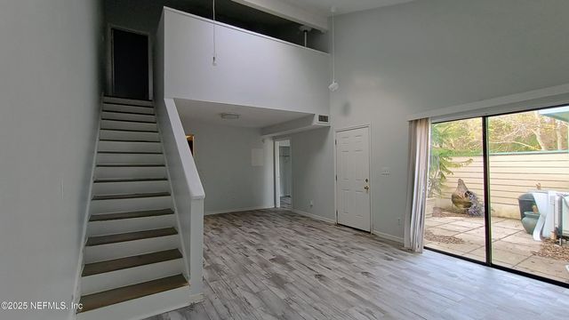 103 COURAGEOUS Court N 103, Jacksonville, FL 32233