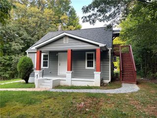 5214 Summit Avenue, Greensboro, NC 27405
