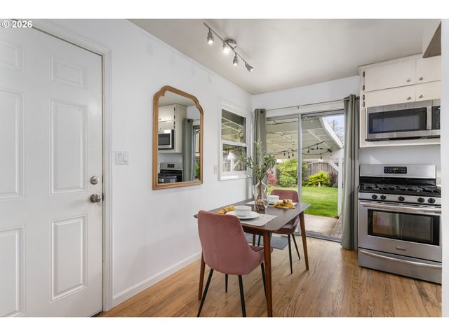 6615 Se 43RD Ave, Portland, OR 97206