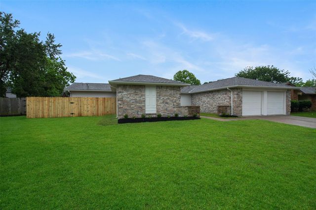 2511 Orion Drive, League City, TX 77573