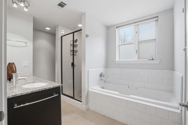 2608 Museum Way 3202, Fort Worth, TX 76107