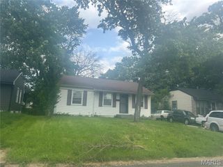 321 Midlothian Road, Riverview, MO 63137