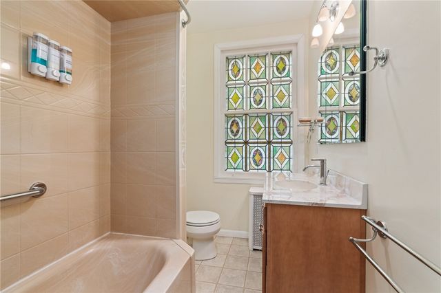 3358 Perrysville Ave, Observatory Hill, PA 15214