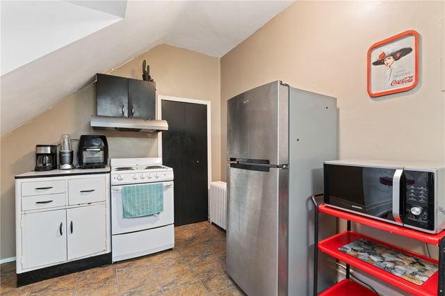 3358 Perrysville Ave, Observatory Hill, PA 15214