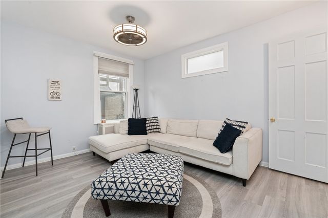 3358 Perrysville Ave, Observatory Hill, PA 15214