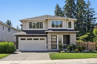 16204 27th Street Ct E, Lake Tapps, WA 98391
