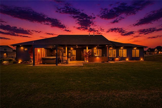 1750 Westend Avenue, Centerton, AR 72719