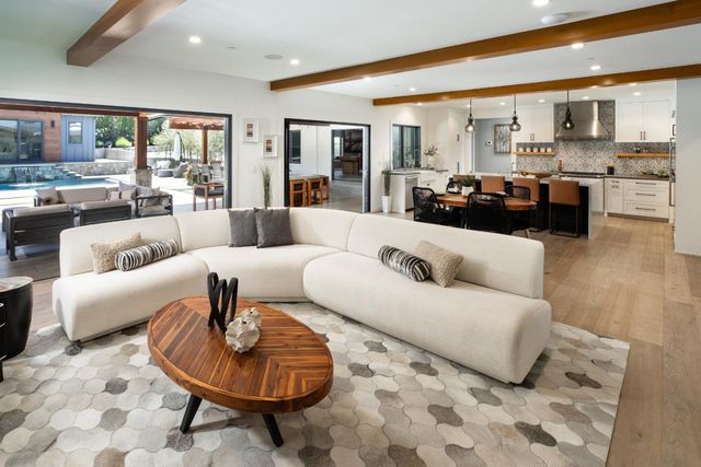 140 Twin Oaks Drive, Los Gatos, CA 95032