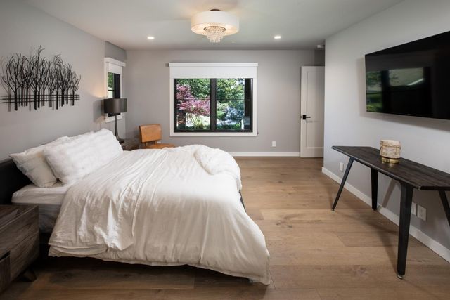 140 Twin Oaks Drive, Los Gatos, CA 95032