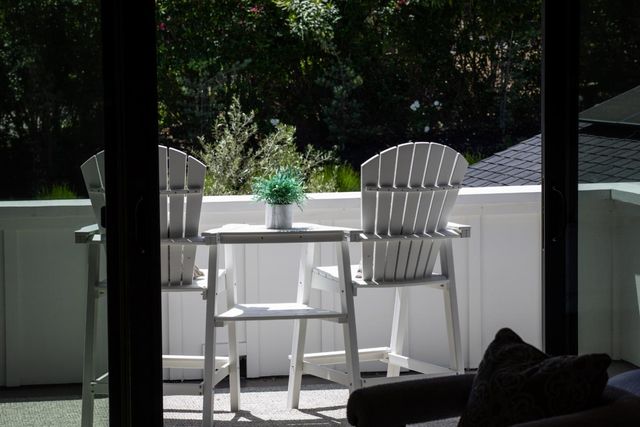 140 Twin Oaks Drive, Los Gatos, CA 95032