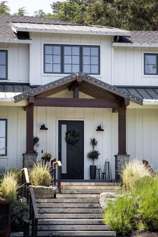 140 Twin Oaks Drive, Los Gatos, CA 95032