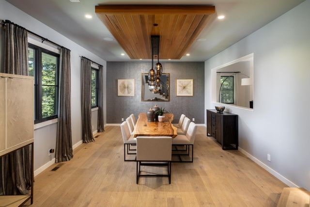 140 Twin Oaks Drive, Los Gatos, CA 95032