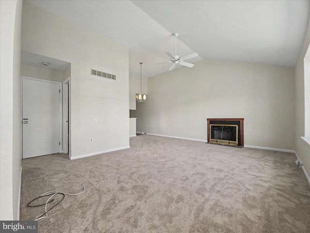 1306 FAIRBOURNE CT, Lansdale, PA 19446