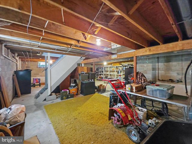 1306 FAIRBOURNE CT, Lansdale, PA 19446