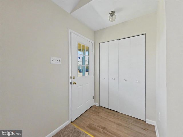 1306 FAIRBOURNE CT, Lansdale, PA 19446