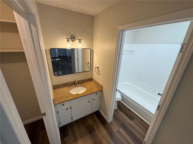 11830 Old Moffat Road, Wilmer, AL 36587