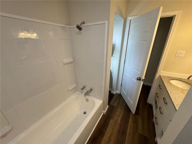 11830 Old Moffat Road, Wilmer, AL 36587