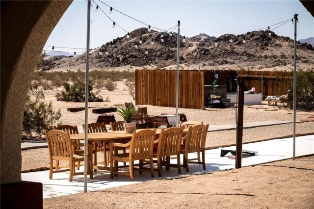 80322 Mesa Drive, 29 Palms, CA 92277