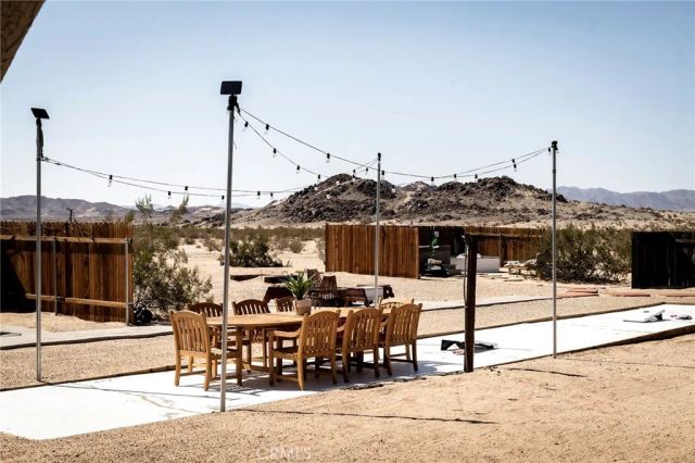 80322 Mesa Drive, 29 Palms, CA 92277