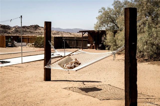 80322 Mesa Drive, 29 Palms, CA 92277