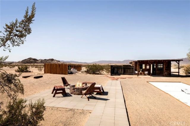 80322 Mesa Drive, 29 Palms, CA 92277