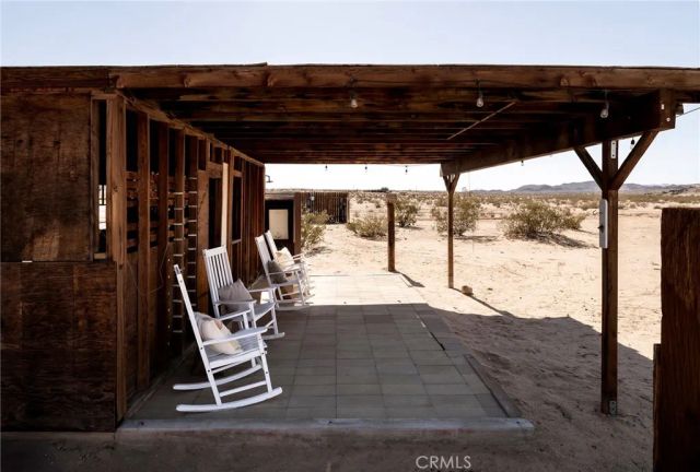 80322 Mesa Drive, 29 Palms, CA 92277