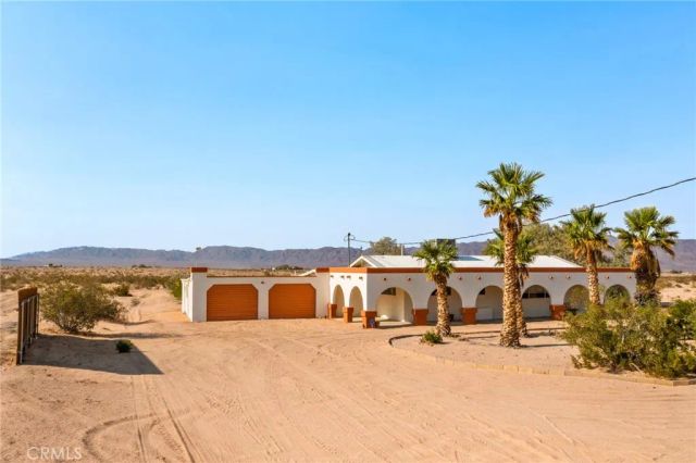 80322 Mesa Drive, 29 Palms, CA 92277