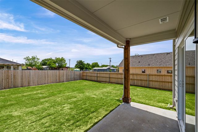 702 Perkins Court, Granbury, TX 76048