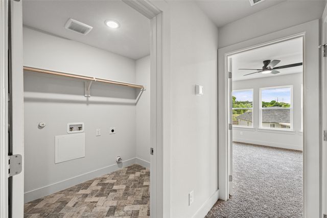 702 Perkins Court, Granbury, TX 76048