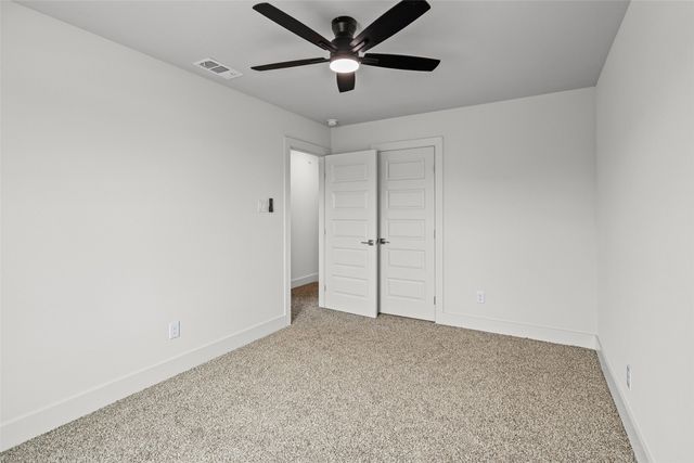 702 Perkins Court, Granbury, TX 76048