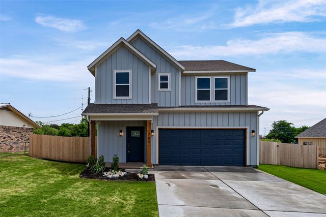 702 Perkins Court, Granbury, TX 76048