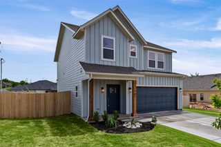702 Perkins Court, Granbury, TX 76048