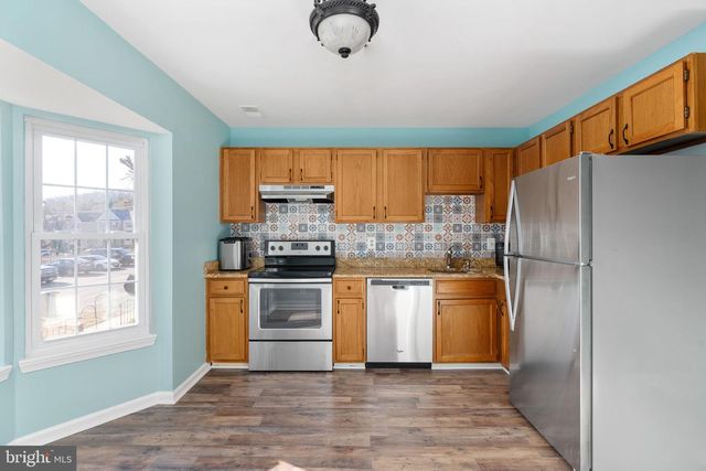 16228 TACONIC CIR, Dumfries, VA 22025