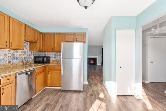 16228 TACONIC CIR, Dumfries, VA 22025