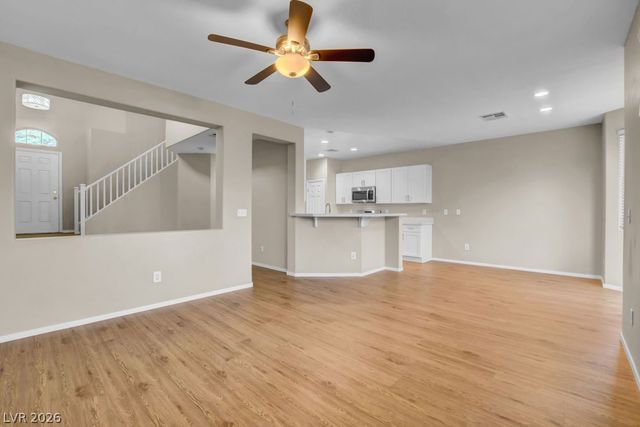 9417 SANTANA SIESTA Avenue, Las Vegas, NV 89166
