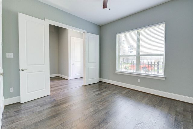 4605 Nett Street, Houston, TX 77007