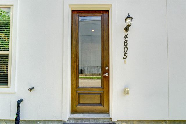 4605 Nett Street, Houston, TX 77007