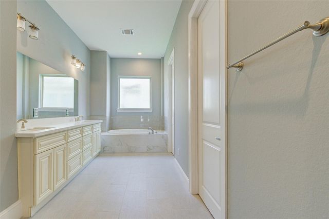 4605 Nett Street, Houston, TX 77007