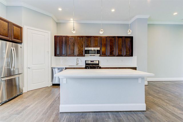 4605 Nett Street, Houston, TX 77007